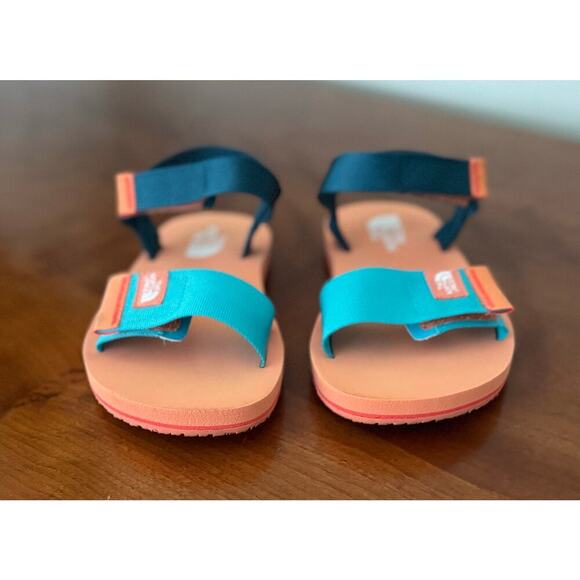 The North Face Skeena Sandal Kids Scuba Blue/Dusty Coral Orange SZ 2 - Picture 8 of 9